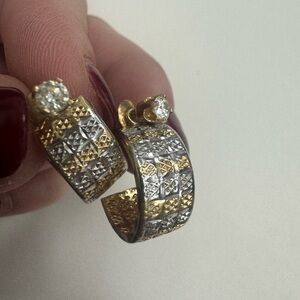 Elegant 14K yellow gold natural diamonds removable Hoops Earrings